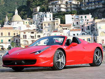 Ferrari хочет продавать меньше машин
